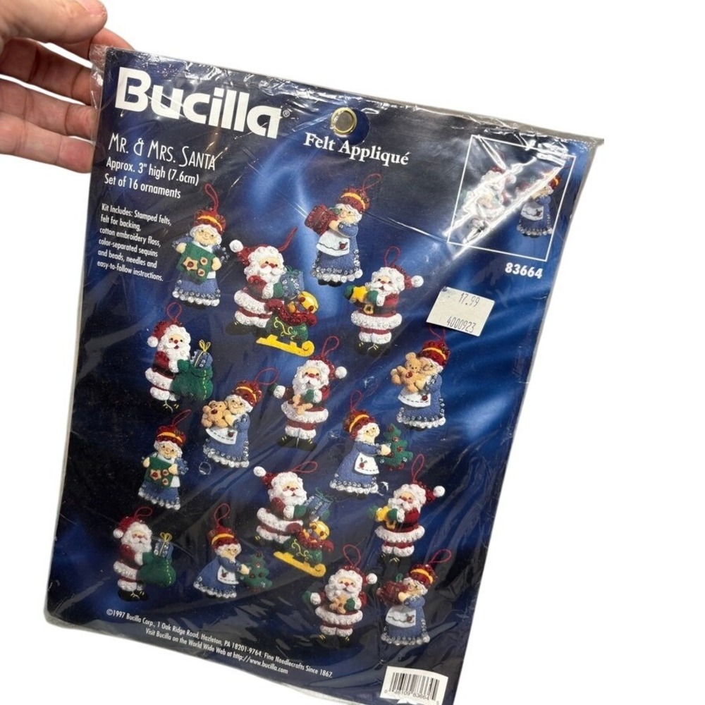 Bucilla Mr & Mrs Santa Felt Applique Ornament Kit 83664 Set of 16 Vintage 1997